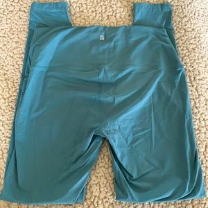 Montiel high waisted leggings